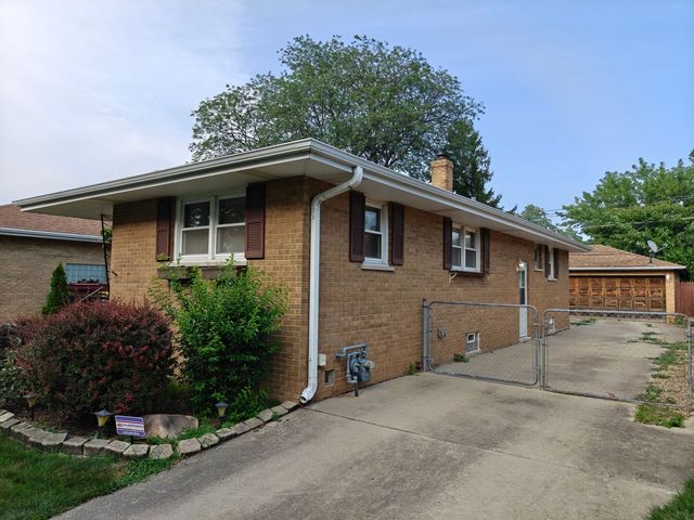 17717 Bernadine Street, Lansing, IL 60438