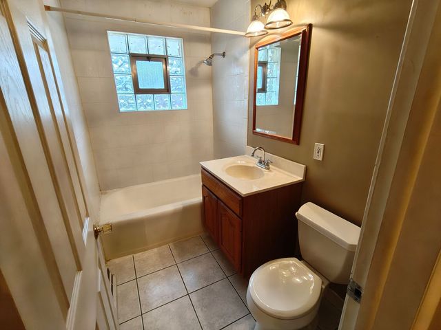 17717 Bernadine Street, Lansing, IL 60438