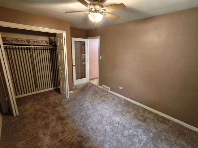 17717 Bernadine Street, Lansing, IL 60438