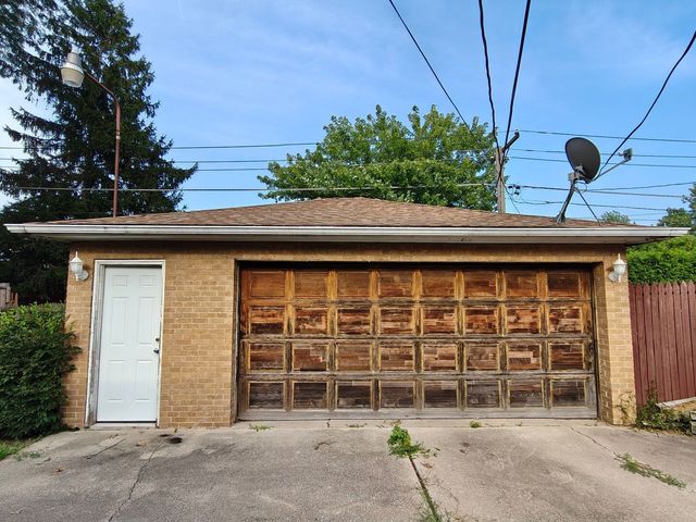 17717 Bernadine Street, Lansing, IL 60438
