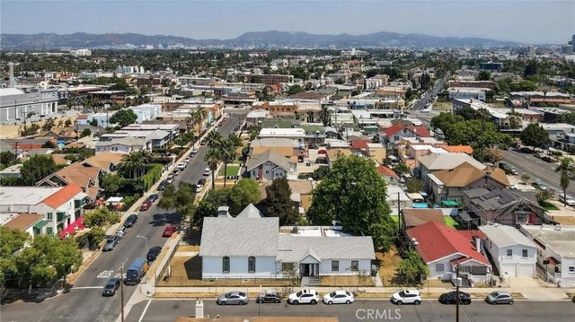 3425 W 15th Street, Los Angeles, CA 90019