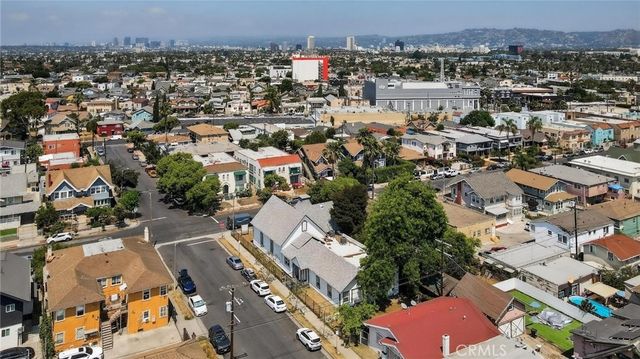 3425 W 15th Street, Los Angeles, CA 90019