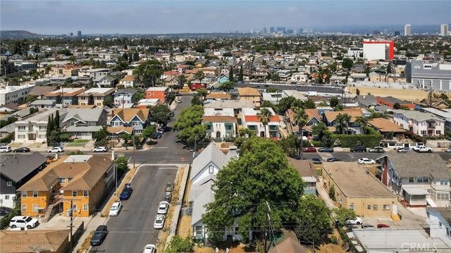 3425 W 15th Street, Los Angeles, CA 90019