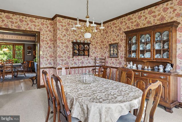 48 BOBBIE DR, Ivyland, PA 18974