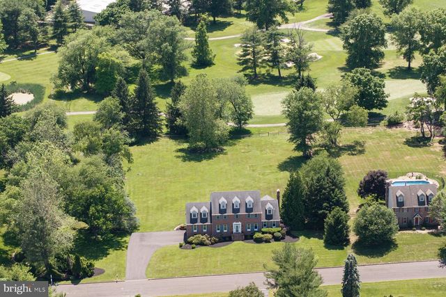 48 BOBBIE DR, Ivyland, PA 18974