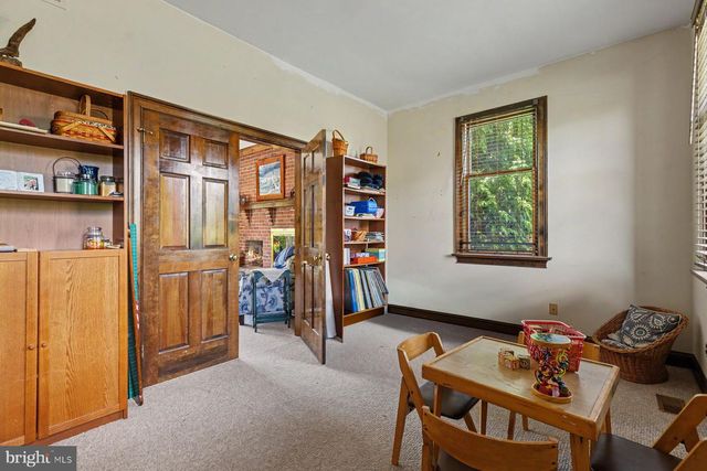 48 BOBBIE DR, Ivyland, PA 18974