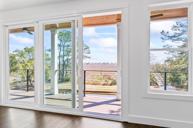 42 Enclave Pl., Pawleys Island, SC 29585