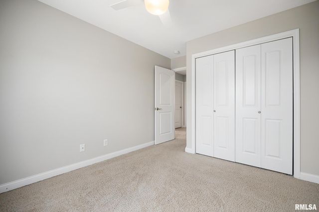 2517 W Whittington Way, Dunlap, IL 61525