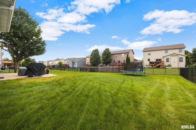 2517 W Whittington Way, Dunlap, IL 61525