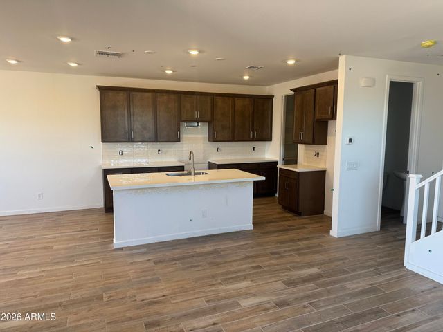 2262 S Jeffry Street, Gilbert, AZ 85295