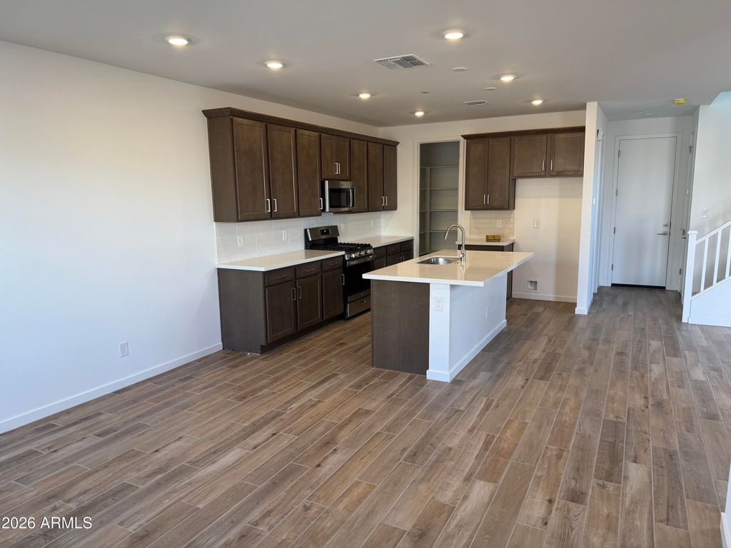 2262 S Jeffry Street, Gilbert, AZ 85295 — photo 2