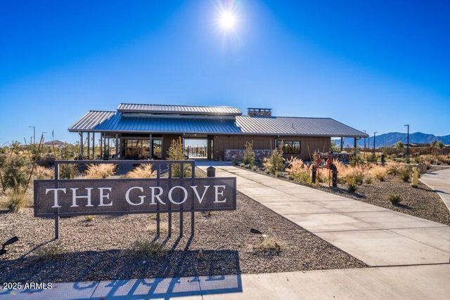 17023 W HOPE Drive, Surprise, AZ 85388