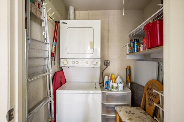 40 Vista Gardens Trl 201, Vero Beach, FL 32962