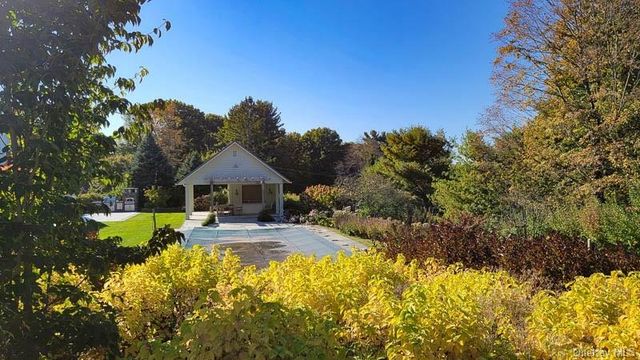 188 Nine Partners Lane, Millbrook, NY 12545