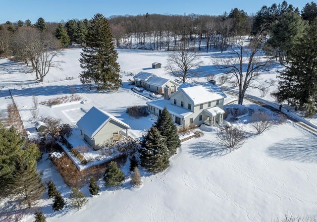 188 Nine Partners Lane, Millbrook, NY 12545