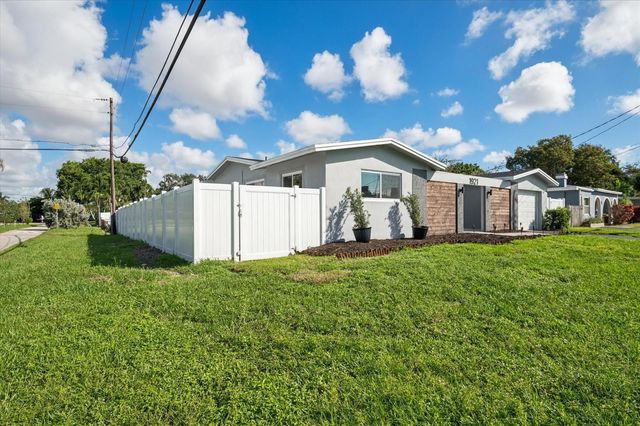 1921 NW 31st Court, Oakland Park, FL 33309