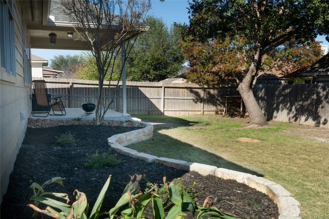 2057 Dove Crossing DR, New Braunfels, TX 78130