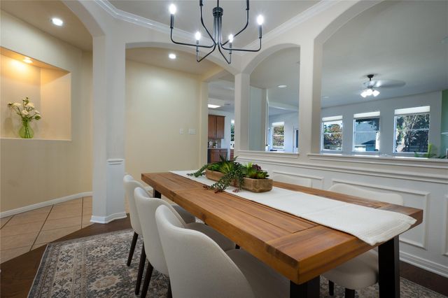 2057 Dove Crossing DR, New Braunfels, TX 78130