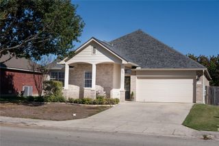 2057 Dove Crossing DR, New Braunfels, TX 78130