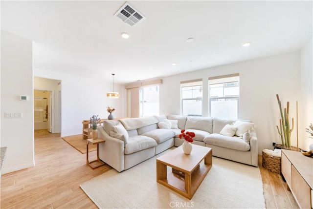 30259 Adrift, Menifee, CA 92584