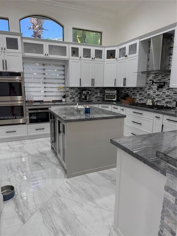 18610 SW 39th Court, Miramar, FL 33029