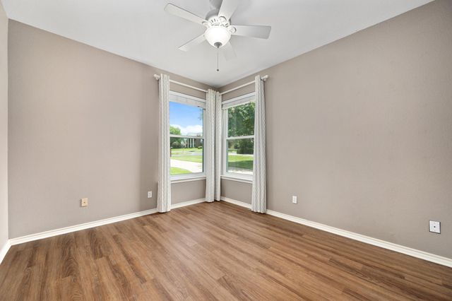 1304 Windcrest DR, Round Rock, TX 78664