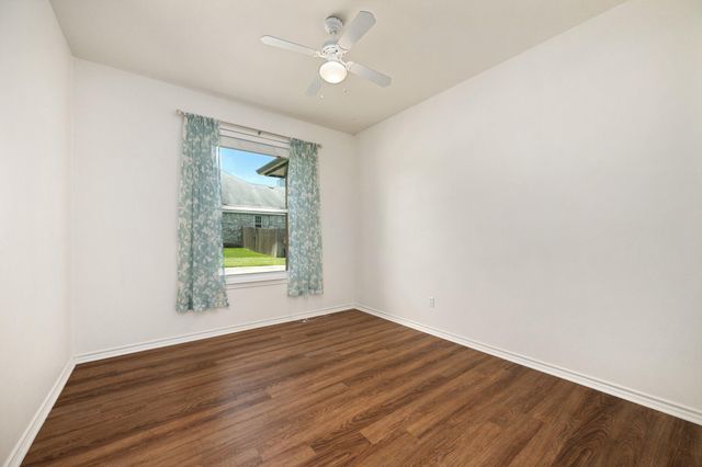 1304 Windcrest DR, Round Rock, TX 78664