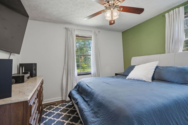 7515 Horn Tavern Rd, Fairview, TN 37062
