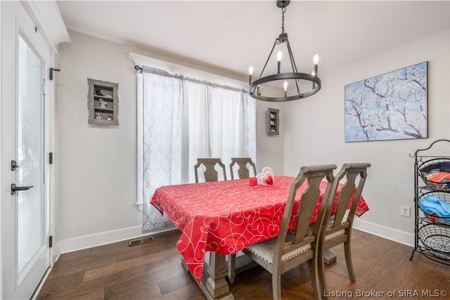 3001 Bridlewood Lane, New Albany, IN 47150