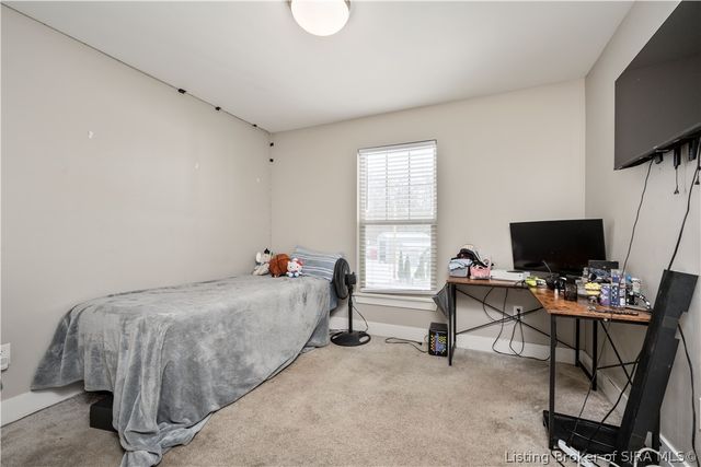 3001 Bridlewood Lane, New Albany, IN 47150