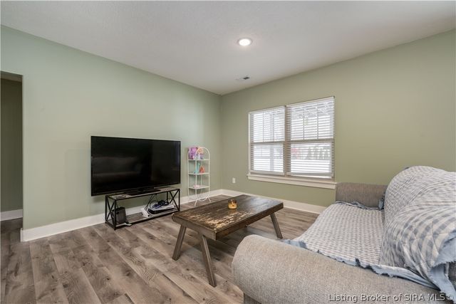 3001 Bridlewood Lane, New Albany, IN 47150