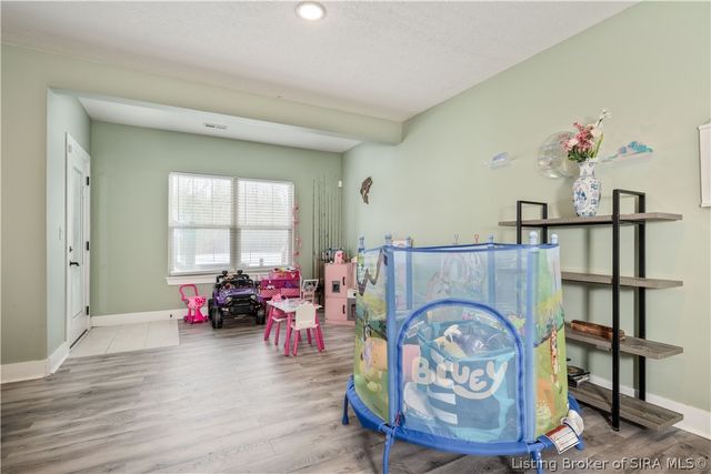 3001 Bridlewood Lane, New Albany, IN 47150