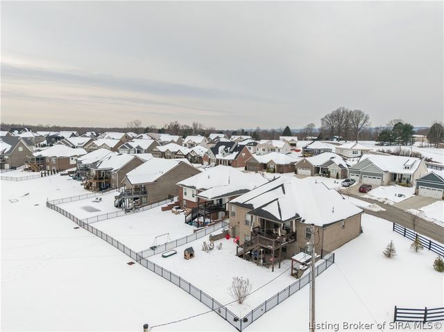 3001 Bridlewood Lane, New Albany, IN 47150