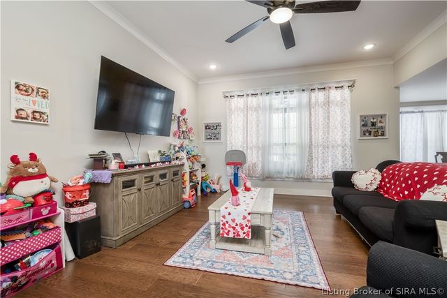 3001 Bridlewood Lane, New Albany, IN 47150