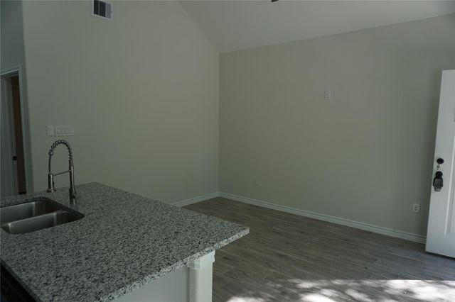9864 Arbor Oak, Willis, TX 77318