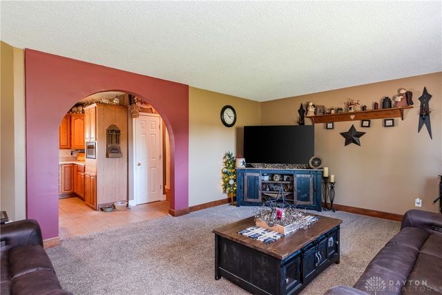 4289 Church Road, Urbana, OH 43078