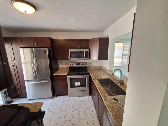 6553 NW 99th Ave A20, Tamarac, FL 33321