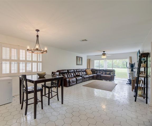 6553 NW 99th Ave A20, Tamarac, FL 33321