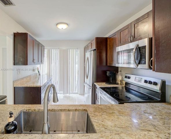 6553 NW 99th Ave A20, Tamarac, FL 33321