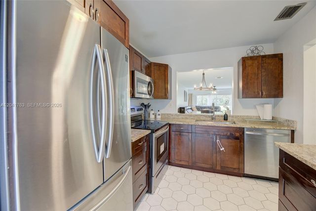 6553 NW 99th Ave A20, Tamarac, FL 33321