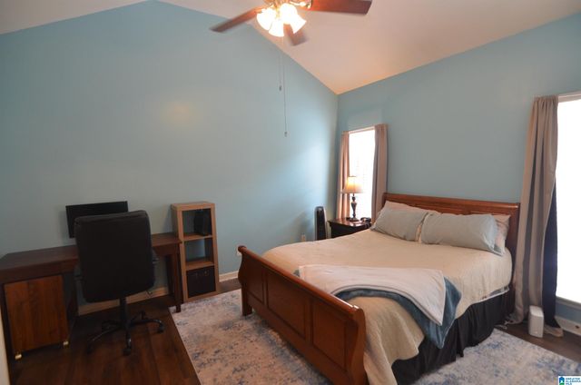 2816 SOUTHWOOD LANE, Bessemer, AL 35022