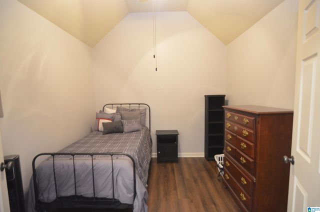 2816 SOUTHWOOD LANE, Bessemer, AL 35022