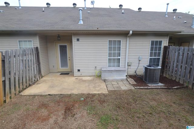 2816 SOUTHWOOD LANE, Bessemer, AL 35022