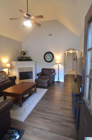 2816 SOUTHWOOD LANE, Bessemer, AL 35022
