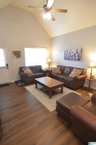 2816 SOUTHWOOD LANE, Bessemer, AL 35022