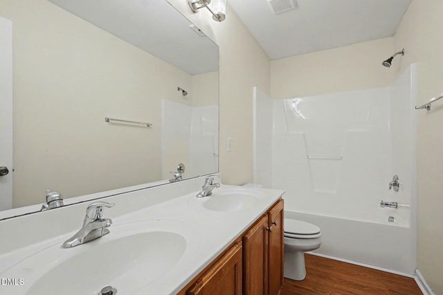 2132 Braedenfield Lane, Holly Springs, NC 27540