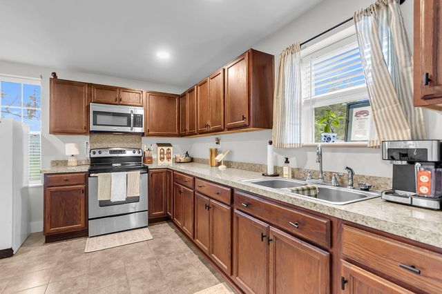 6504 Rozier Road, Meggett, SC 29449
