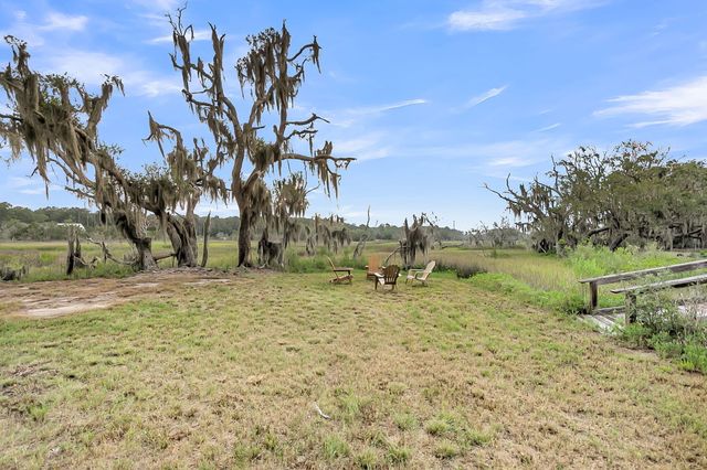 6504 Rozier Road, Meggett, SC 29449