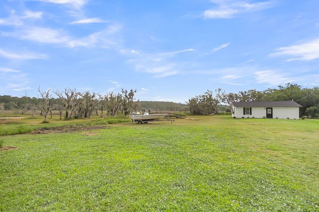 6504 Rozier Road, Meggett, SC 29449