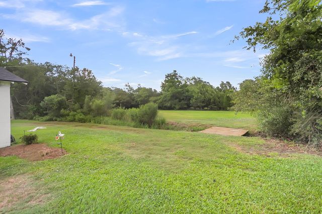 6504 Rozier Road, Meggett, SC 29449